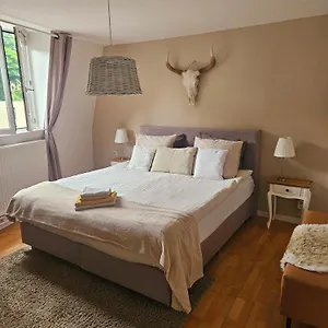  Bed & Breakfast Serendipity